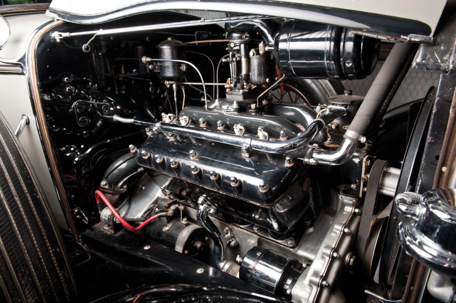  Lincoln Model K Enclosed Drive Limousine by Willoughby 1931 года  (фото 16 из 17)